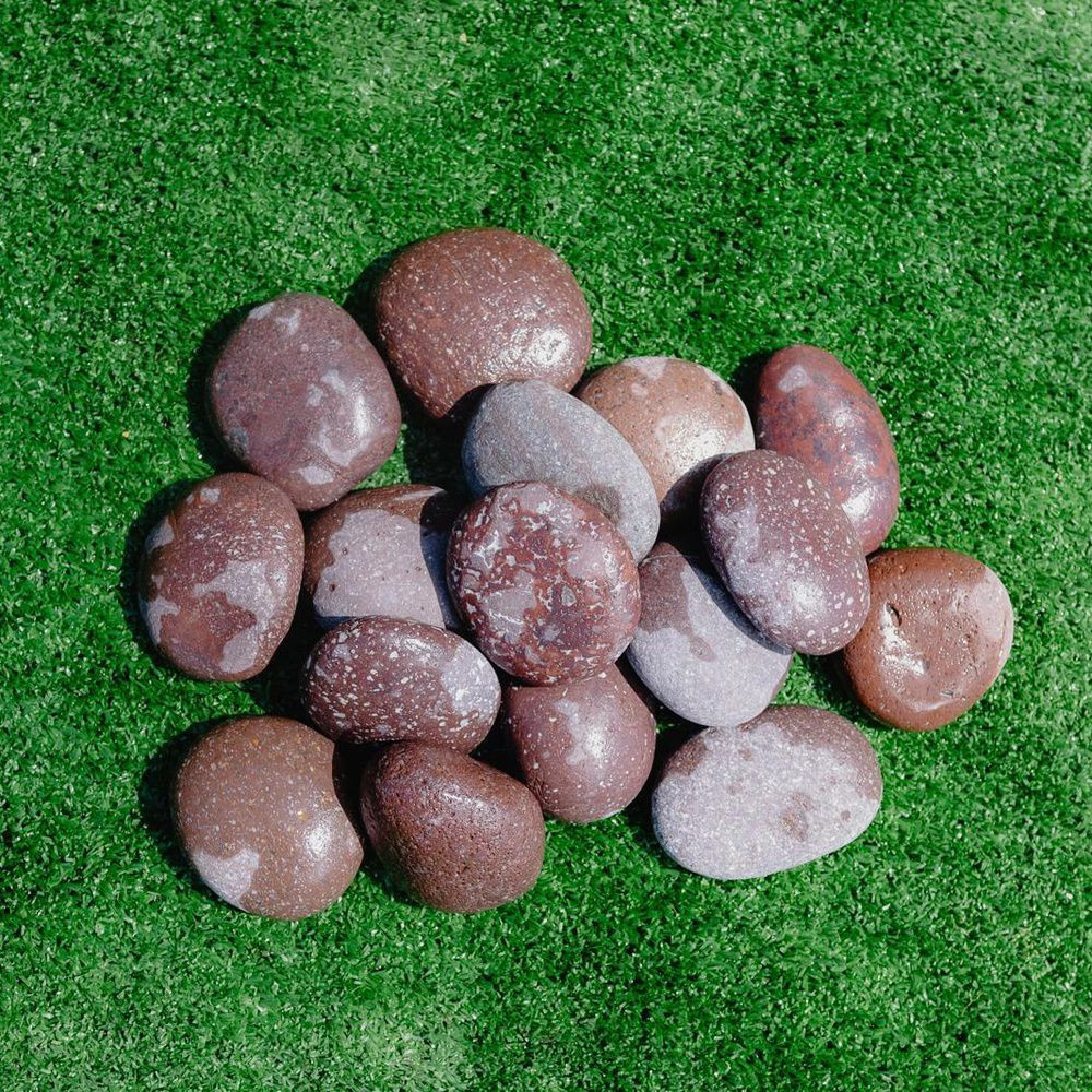 Red pebbles stone